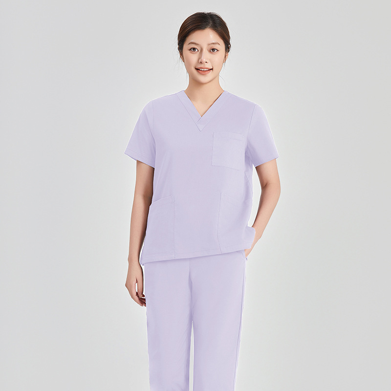 Kirurški scrub set – unisex, kratki rukavi, V-neck, 95% poliester, otporan na kiseline i lužine, kompletan set