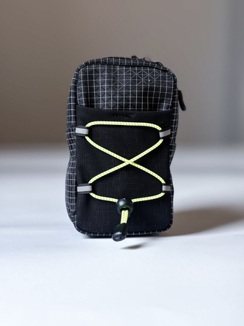Sportska torba za struk / crossbody — ultra lagana najlon, prozračna, pretinac protiv krađe, džep za power bank, za vanjske sportove