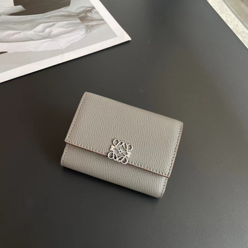 Дамски портфейл от естествена кожа с отпечатък на длан, портфейл с три сгъвки и изрязани флорални детайли, подплатен полиестер, за ежедневна употреба