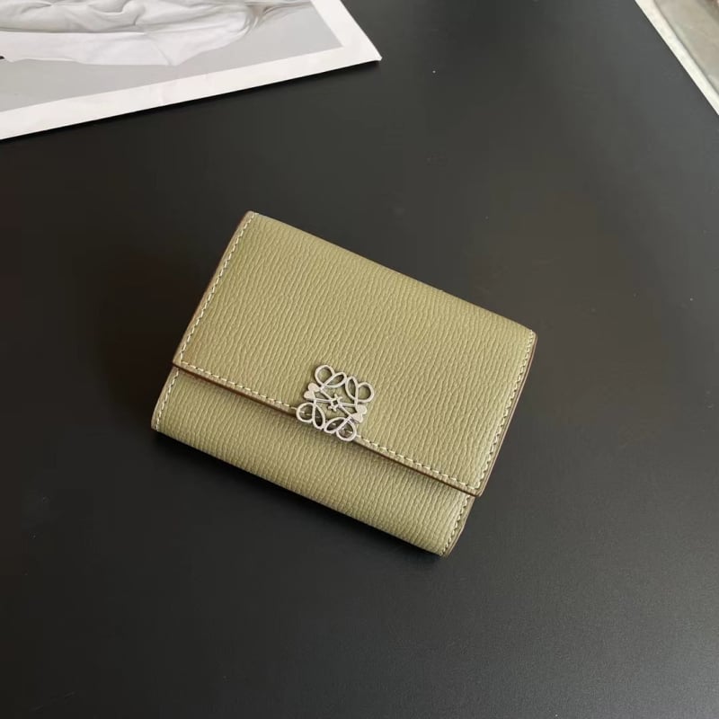 Дамски портфейл от естествена кожа с отпечатък на длан, портфейл с три сгъвки и изрязани флорални детайли, подплатен полиестер, за ежедневна употреба