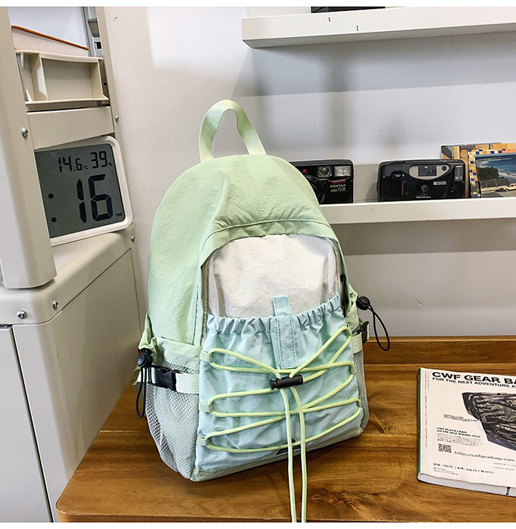 Najlon ruksak ultralak za slobodno vrijeme i planinarenje, kapacitet ispod 20 L, kompatibilan s 14-inčnim laptopom, naramenice s zračnim jastučnicama