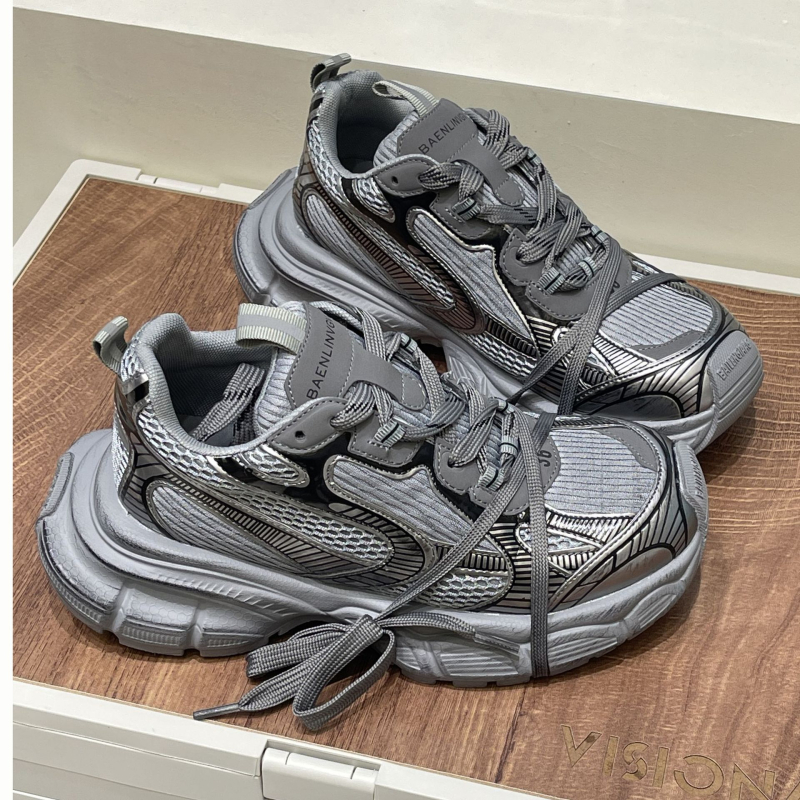 Női dad shoes platformos magasságnövelő cipő, retro casual sneaker; felsőrész: másodlagos marhabőr + műbőr + textil; belső PU; gumírozott talp; alacsony felső.