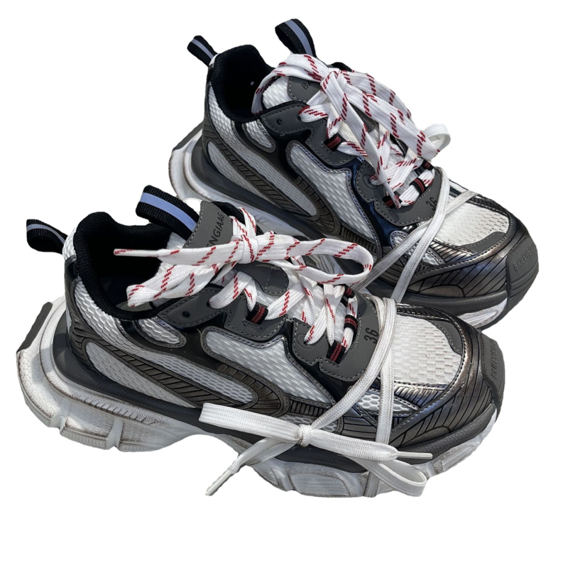 Női dad shoes platformos magasságnövelő cipő, retro casual sneaker; felsőrész: másodlagos marhabőr + műbőr + textil; belső PU; gumírozott talp; alacsony felső.