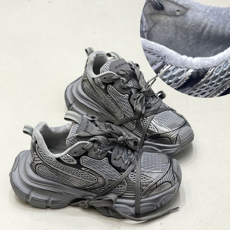 Női dad shoes platformos magasságnövelő cipő, retro casual sneaker; felsőrész: másodlagos marhabőr + műbőr + textil; belső PU; gumírozott talp; alacsony felső.