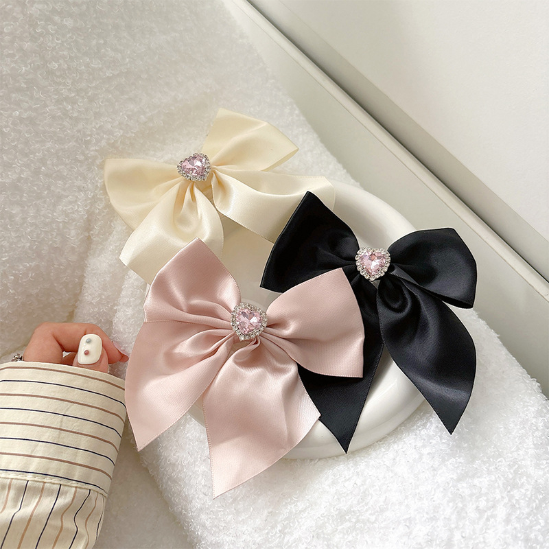 Rhinestone masnival díszített asztali telefonállvány gyűrűtartóval, műanyag, általános stílus