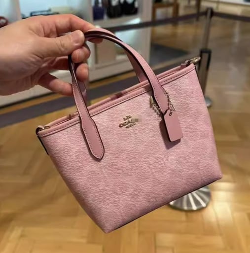 Mini PU tote táska cipzárral, függőleges négyzet alakú, laminált belső zseb cipzárral, szintetikus bőr bélés