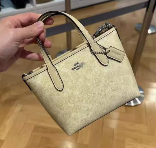 Mini PU tote táska cipzárral, függőleges négyzet alakú, laminált belső zseb cipzárral, szintetikus bőr bélés