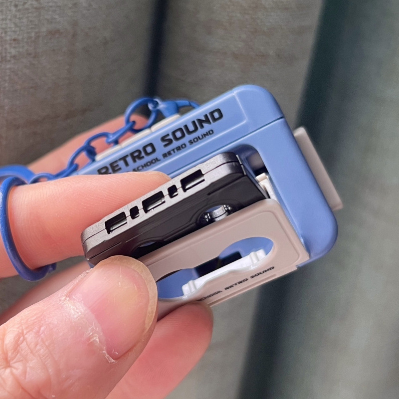 Retro mini rekorder zvuka – kutijica za glazbeni privjesak, 1 minuta snimanja, plastično kućište, bez videa