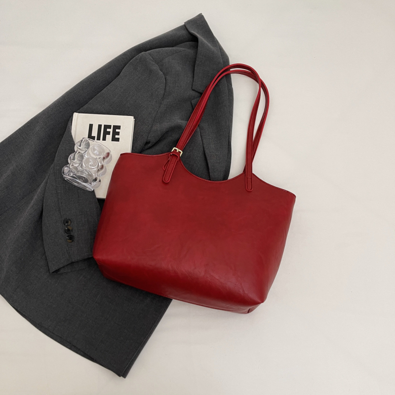 PU Tote torba, horizontalni kvadratni oblik, pokriven otvor, laminirani pretinac sa zipom, unutarnji džep patch