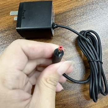 Magic Box toiteadapter 5.2V 2.1A – mudel CYSW10-052210, sisendpinge 100-240V, väljundpinge 5.2V