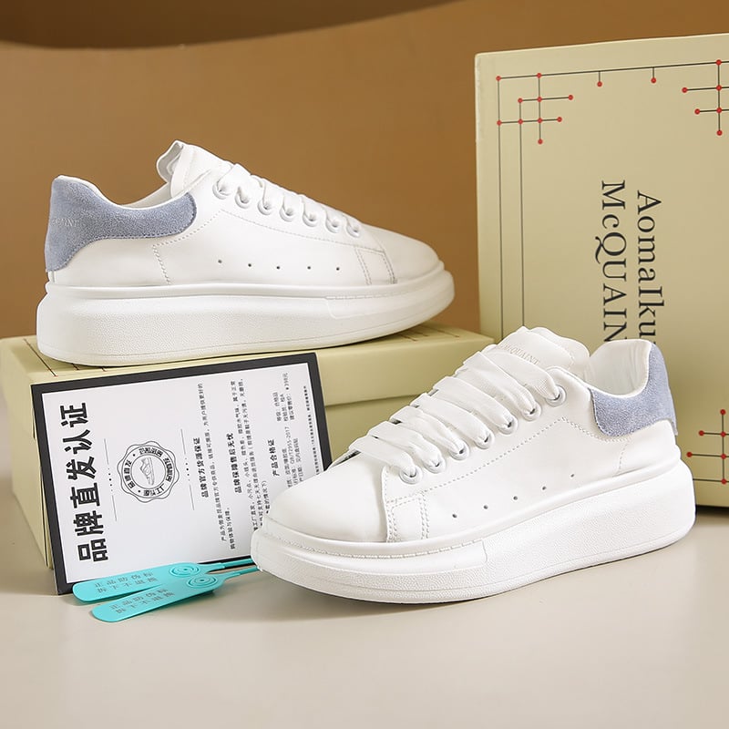 Adidași unisex cu vârf rotund, partea superioară din PU, înălțimea tocului 3–5 cm, talpă interioară din latex, talpă injectată.