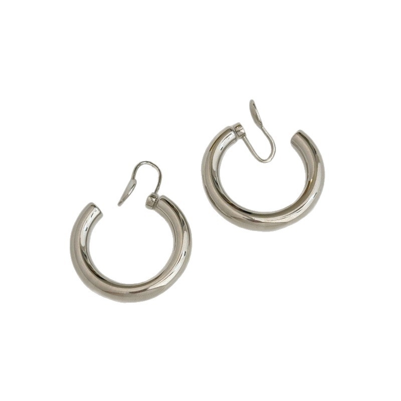 Meďové duté kruhové náušnice s geometrickým tvarom, elektroplatovaná úprava, vintage štýl, zapínanie s postou zo striebra 925