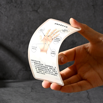 Karty na čítanie dlane a tváre s feng shui, I Ching Bagua pre veštenie — papierové kartičky; balenie: farebná krabička; vhodné pre 14+