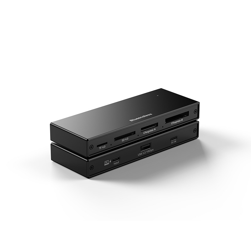 Петпортов USB 3.2 високоскоростен четец за карти - CF/SD/TF поддръжка, USB/Type-C двоен конектор, корпус от алуминиева сплав, 5V захранване