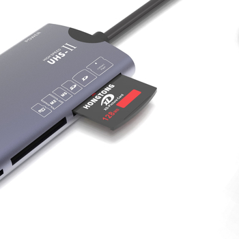 USB 2.0 kártyaolvasó, hat egyben, alumíniumötvözet testtel; támogatja MS, CF, SD, MicroSD (M2), TF és XD