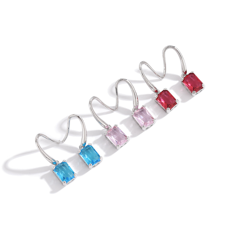 Cercei geometrici din cupru pentru femei, stil modern, lansare toamna 2025