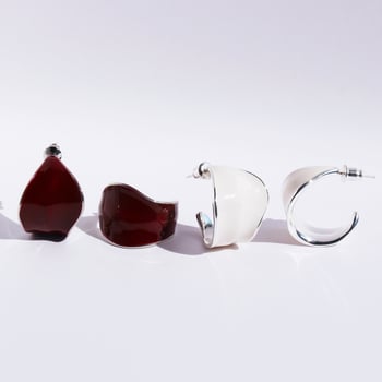 Обеци: месинг с глазурно покритие, листоподобна геометрична форма, ретро стил, сребърна игла 925