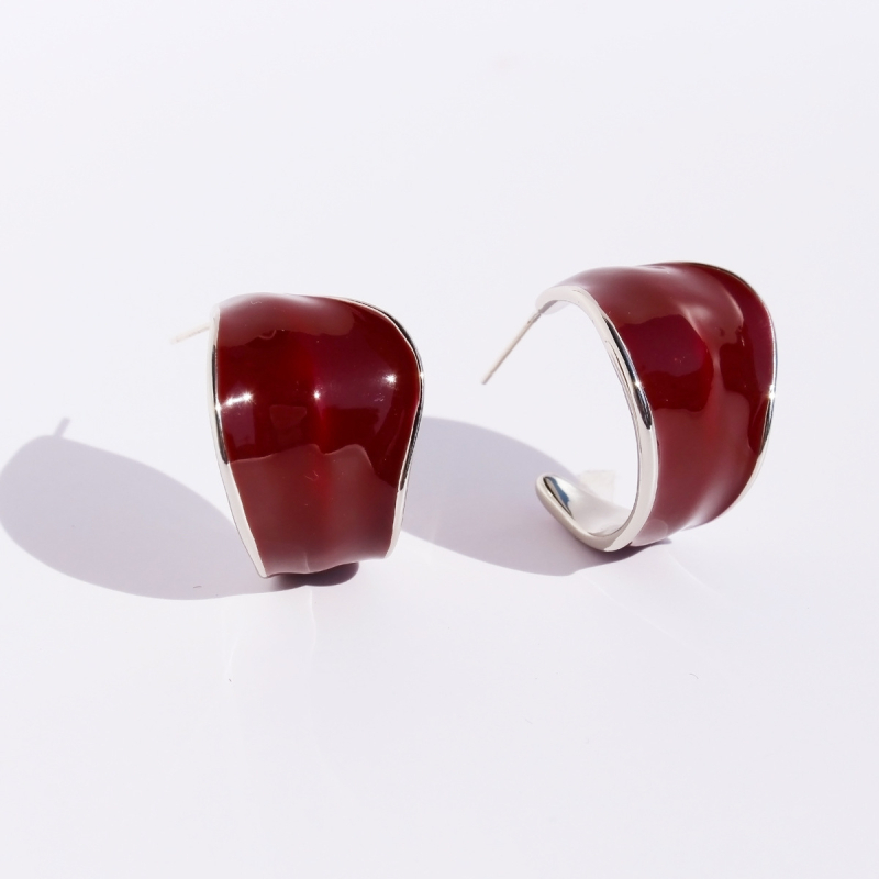 Обеци: месинг с глазурно покритие, листоподобна геометрична форма, ретро стил, сребърна игла 925