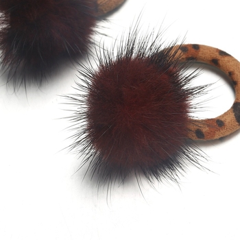 Naušnice - Geometrijski stil, Materijal: korejski velur, Pakiranje: neovisno pakiranje, Prilagodba: Da