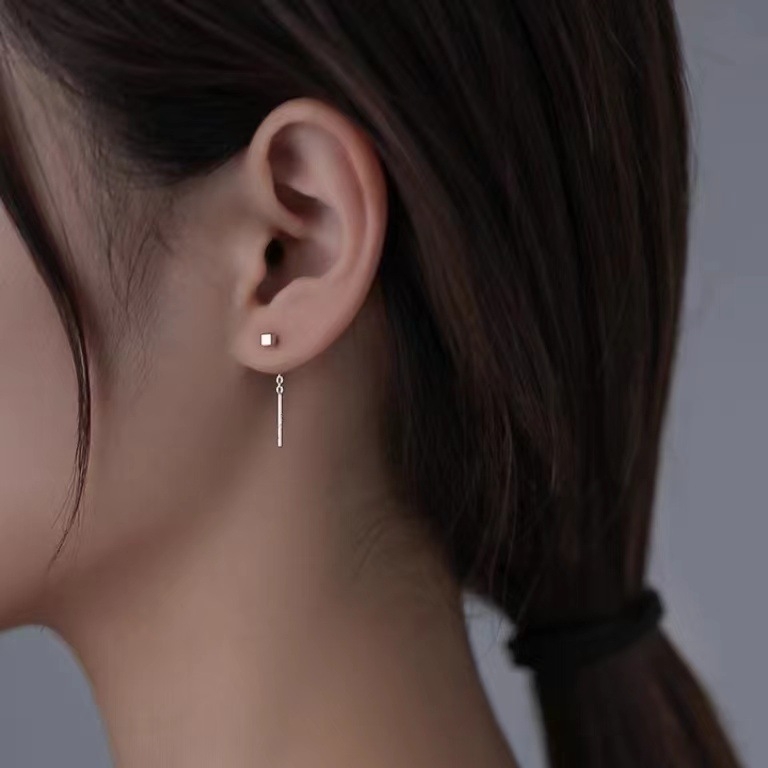 Uniszex fülbevaló 925-ös ezüstből, geometriai négyzet mintával