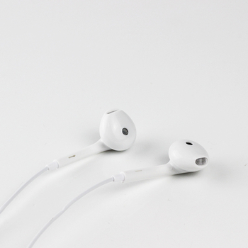 MH135 in-ear austiņas ar TYPE-C savienojumu, saderīgas ar OPPO R17/R15, kustīgā spole