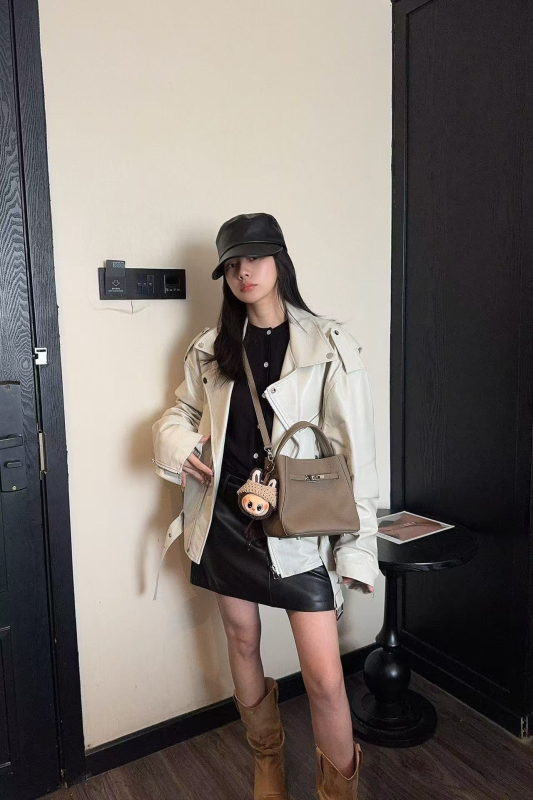 Kelly táska – városi minimalizmus, PU bőr, bélés: valódi bőr, téli 2025, mindennapos használat