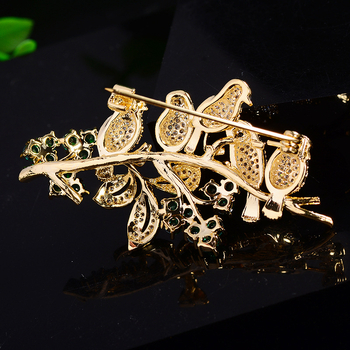Брошка за жени: медна брошка с циркони инкрустирани; мотиви: животни, цветя и листа; електроплатирана повърхност