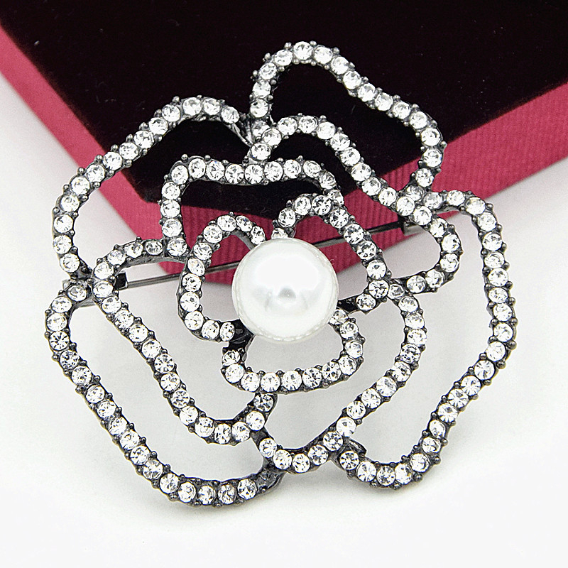 Брошка от сплав, унисекс стил, флорална украса, електроплакирана повърхност, идеална за подарък.