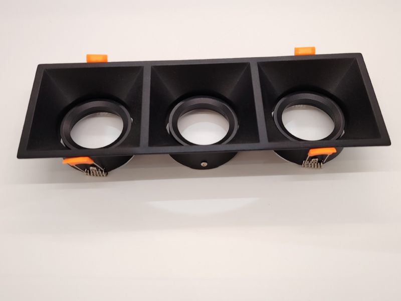 LED mennyezeti ház alumínium kivitel MR16/GU10 beépített készlettel, fém kivitel, polírozott és porfestett felület, modell 91 dupla gyűrű, lakossági és kereskedelmi felhasználásra