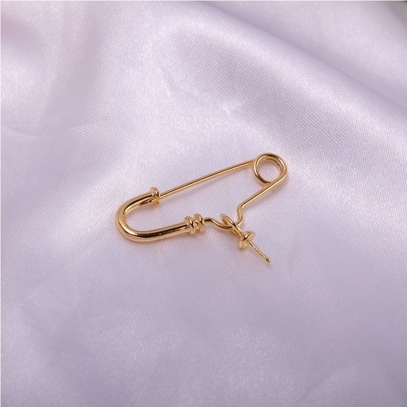 Брошка с перлена висулка – медно покрита с 18K златно финиш, U‑образен щифт, DIY аксесоар за бижута, двойно използване