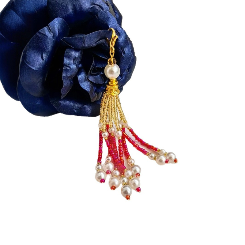 Kézzel készített gyöngyös bojtok ékszer alkatrészek – Anyag: gyöngyök, Szövési technika, 2024 nyár, Stílus: friss és édes