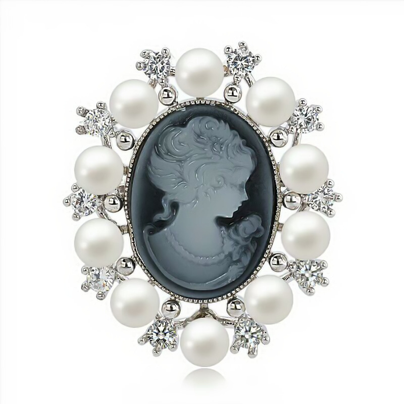 Kitűző ötvözetből, uniszex, rajzfilmfigura modell, elektroplakálás