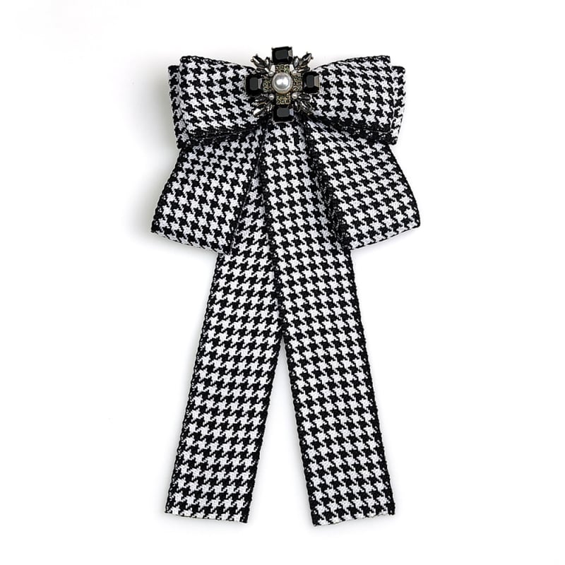 Lapelipin: haunsšuto mustriiga lille, pärl ja kristall, käsitöö, naiselik Koreaarsti stiil, kangas, alumiin lisandid kividega