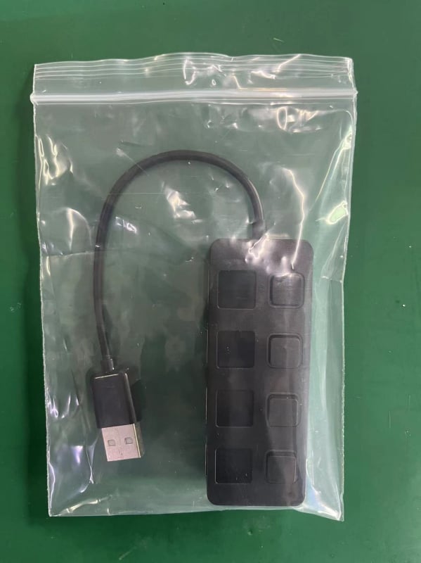 4-θύρες USB 2.0 hub με ανεξάρτητους διακόπτες θύρας, καλώδιο 15 cm, τροφοδοσία μέσω USB