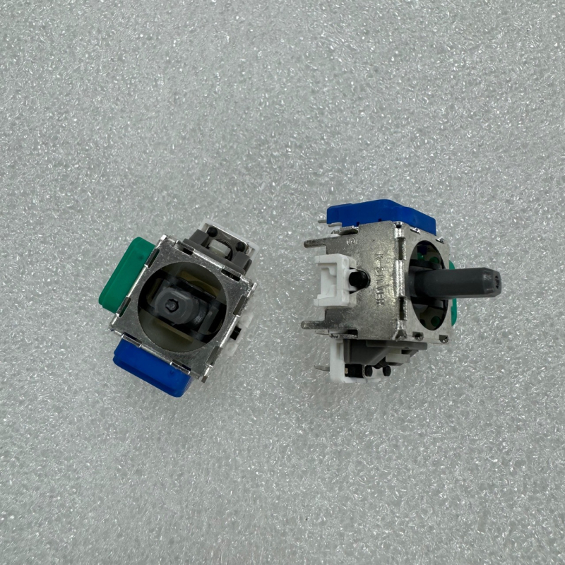 TMR magnētiskais pretestības džojstiks PS5/PS4/Switch Pro/Xbox One – atgriezeniskā saite