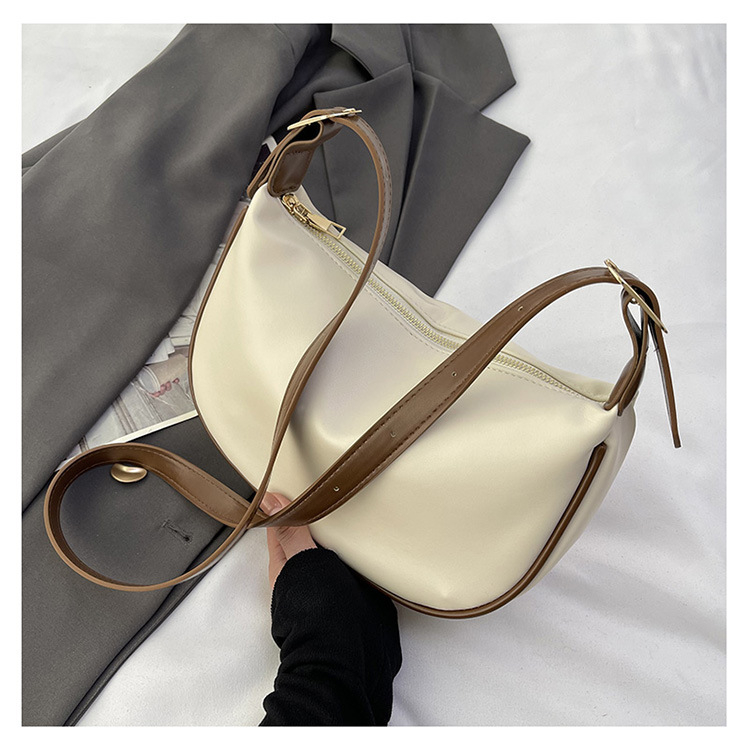 PU dumpling torba, crossbody s jednim remenom, zatvarač, poliester podstava, ulični stil