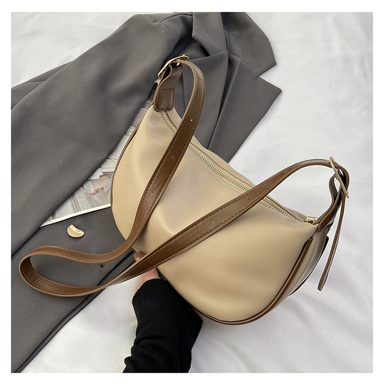 PU dumpling torba, crossbody s jednim remenom, zatvarač, poliester podstava, ulični stil