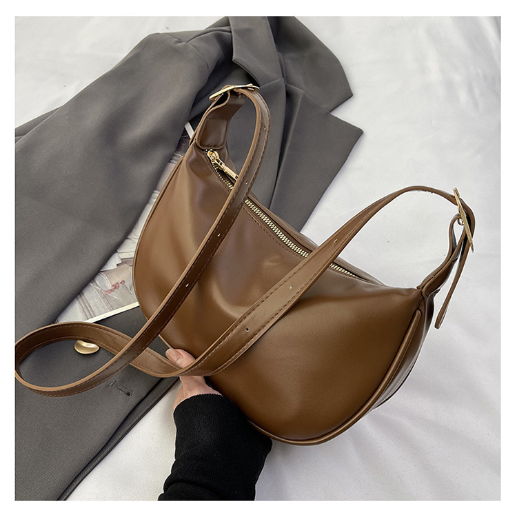 PU dumpling torba, crossbody s jednim remenom, zatvarač, poliester podstava, ulični stil