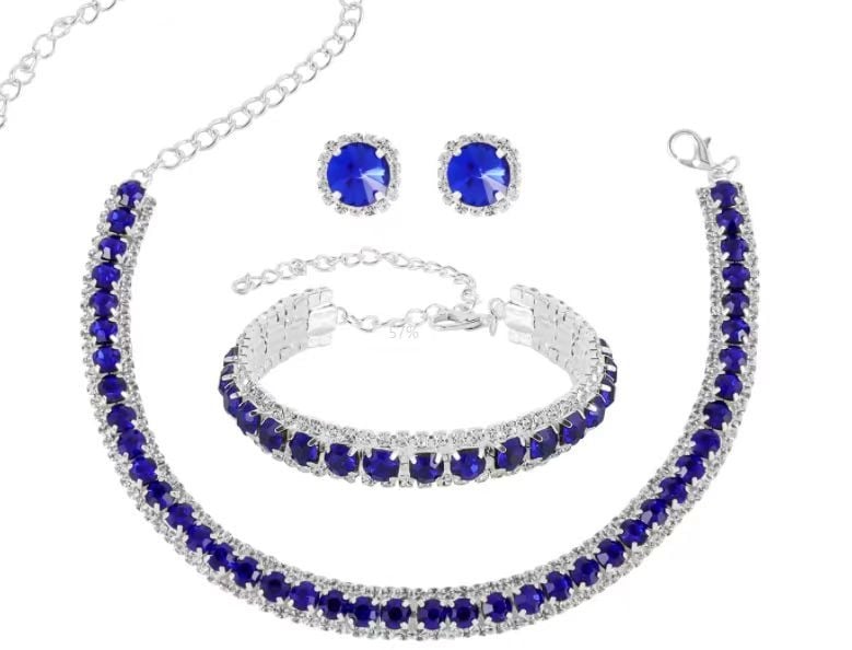 Ékszerszett: fülbevaló, nyaklánc és karkötő, mesterséges kristályok, kocka alakú kövek mintázat, női etnikus retro stílus.