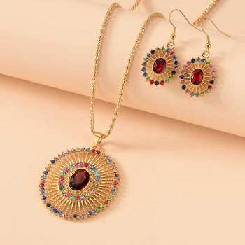 Ékszerszett: ötvözetből készült nyaklánc, fülbevaló és karkötő, bambusz lánccal, gyümölcs mintázattal, elektroplating bevonattal; uniszex, modern üzleti stílus; testreszabható magánmárkával