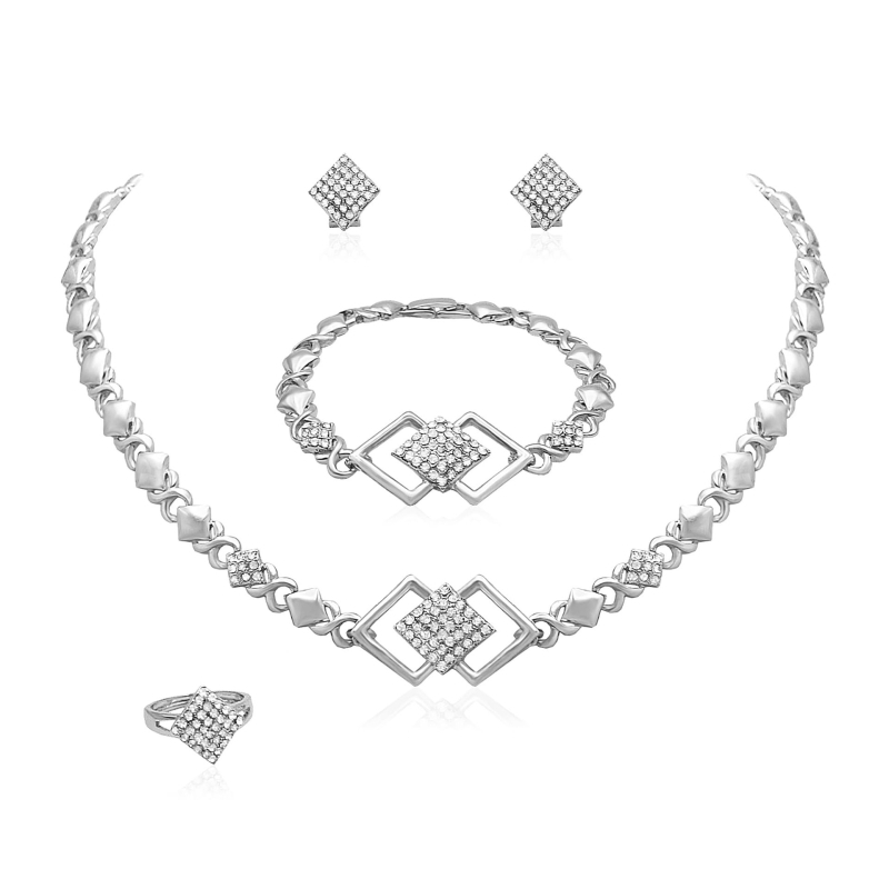 Nova Jewel Medve Szerelem Rhinestone Réz Ékszerszett Nőknek: fülbevaló, nyaklánc és karkötő, könnyed luxus stílus, kis medve motívum