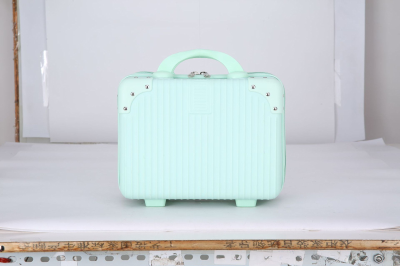 Καλλυντικό Θήκη - PP υλικό, σχέδιο ρίγες, άνοιγμα με φερμουάρ, 0,8 kg; Αδιάβροχη, ανθεκτική στη φθορά, προστασία από κλοπή; για οικιακή αποθήκευση; Unisex