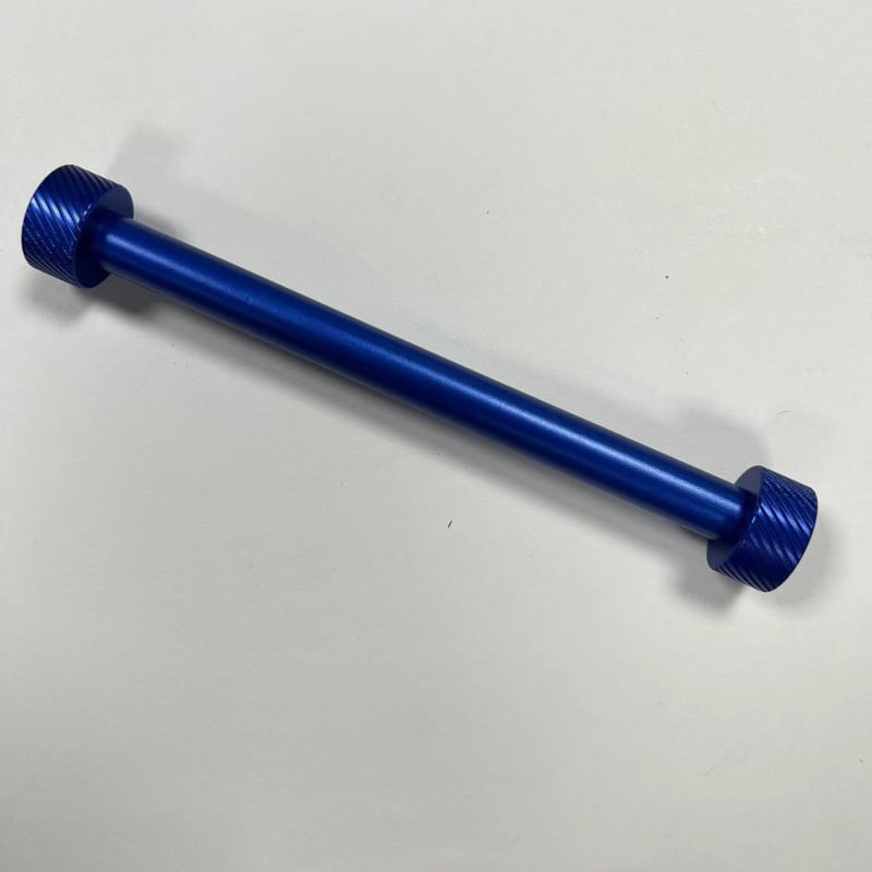 Метална пръчка за организиране на кабели за данни и клавиатури, авиационен щепсел и контр тегло