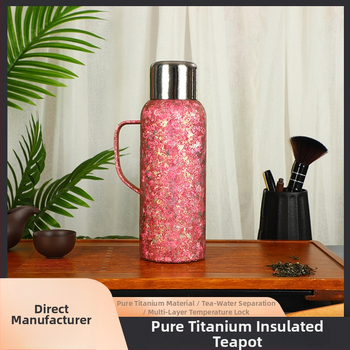 Titánból készült izolált termosz fogantyúval, nagy kapacitás, 6-12 órás szigetelés