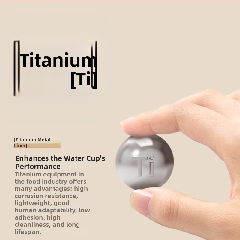 Titano izoliuota arbatinė su rankena, didelė talpa, 6–12 valandų izoliacija