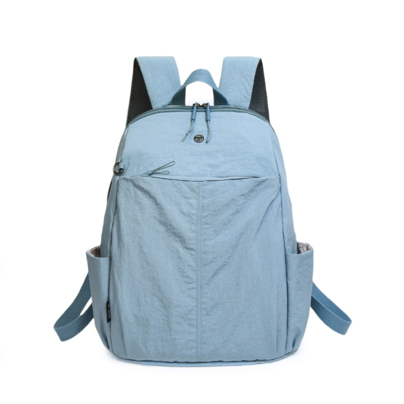 Ruksak – vodootporan, najlon, kapacitet 36–55 L, remeni s zračnim jastukom