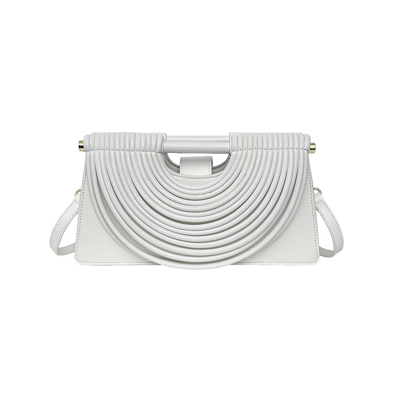 Crossbody torba od PU materijala, horizontalnog kvadratnog oblika, zatvaranje s poklopcem, skriveni džep na zip, jedna naramenica