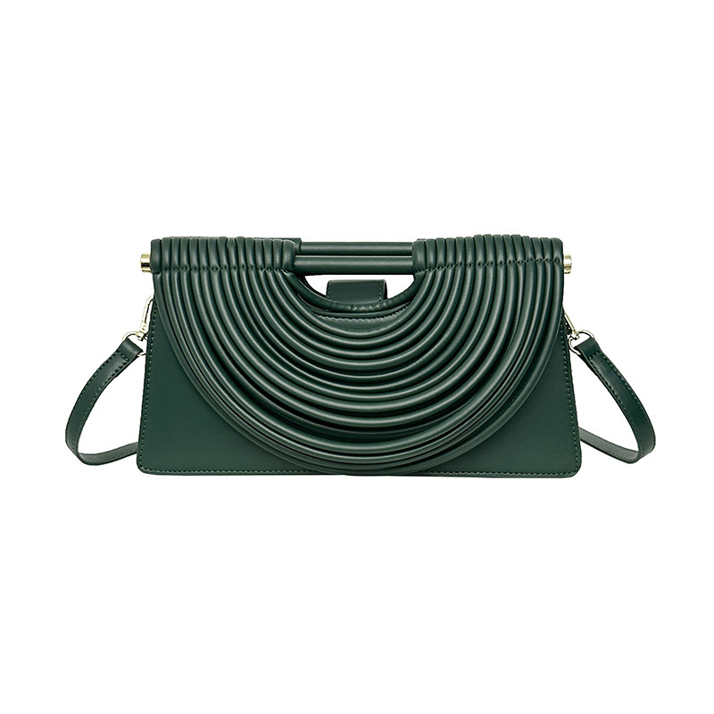Crossbody torba od PU materijala, horizontalnog kvadratnog oblika, zatvaranje s poklopcem, skriveni džep na zip, jedna naramenica