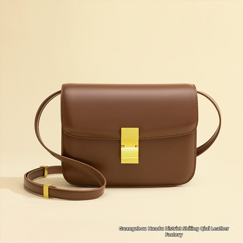 PU kožená taška cez rameno, malý štvorcový tvar, vertikálna silueta krabičky, s viečkom, zapínanie na západku, polysterová podšívka