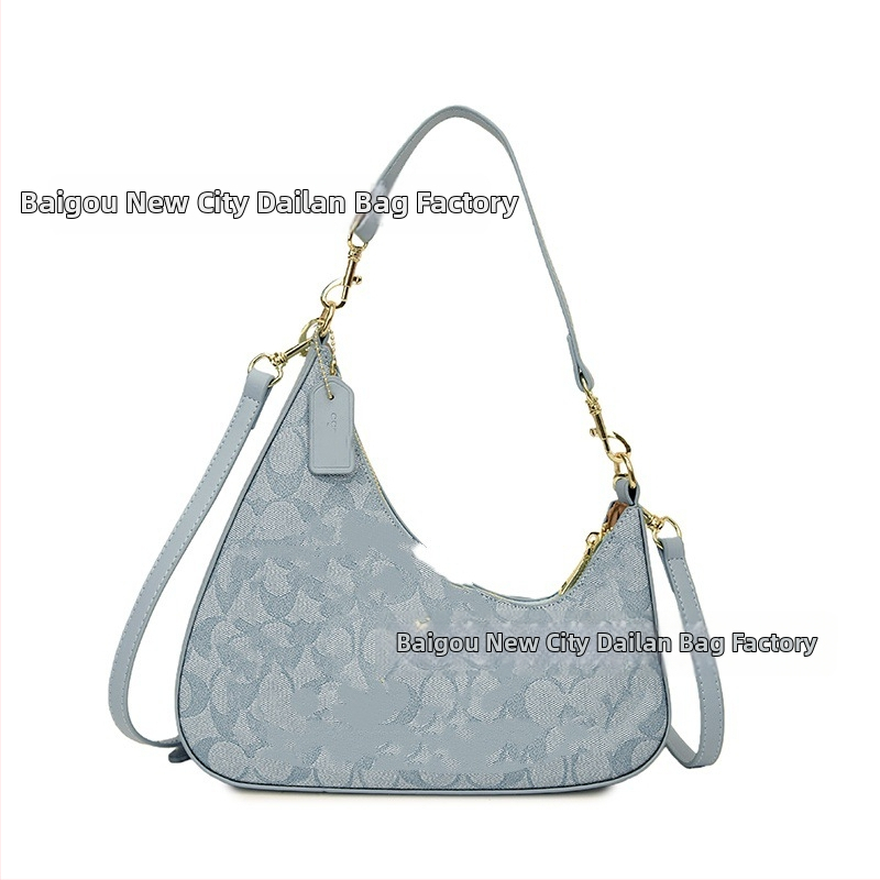 PU materiálom crossbody taška, vodorovný štvorcový tvar, zipsové otvorenie, laminovaný vnútorný priestor, zimná 2025 vydanie